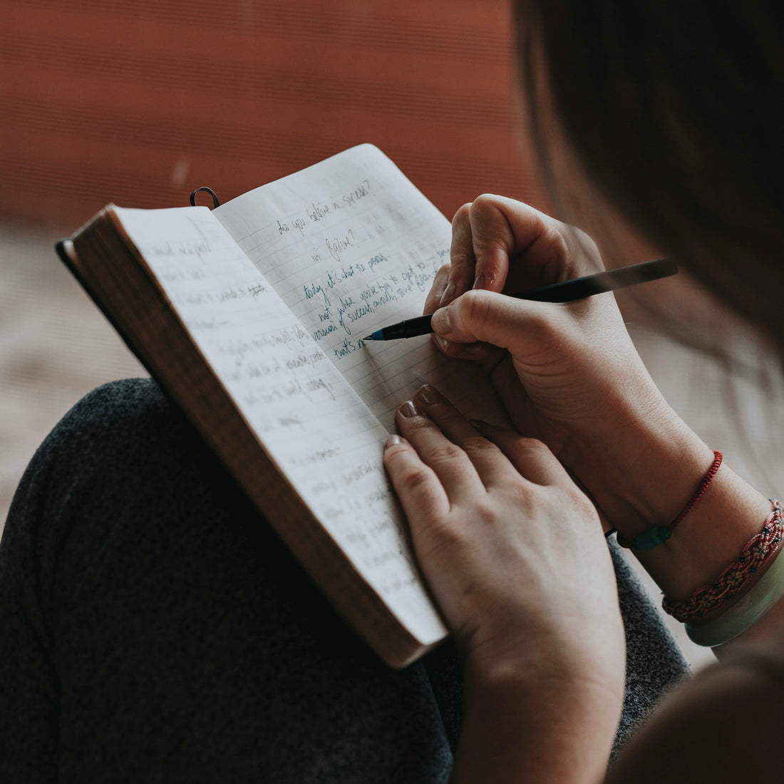 #WritingWednesday: Boost Creativity with Daily Journaling & Express Yourself