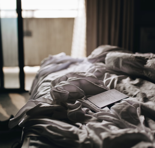 How to Create a Morning Journaling Routine for a Focused, Calm Start